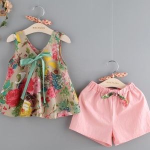 Girls floral tank & shorts set